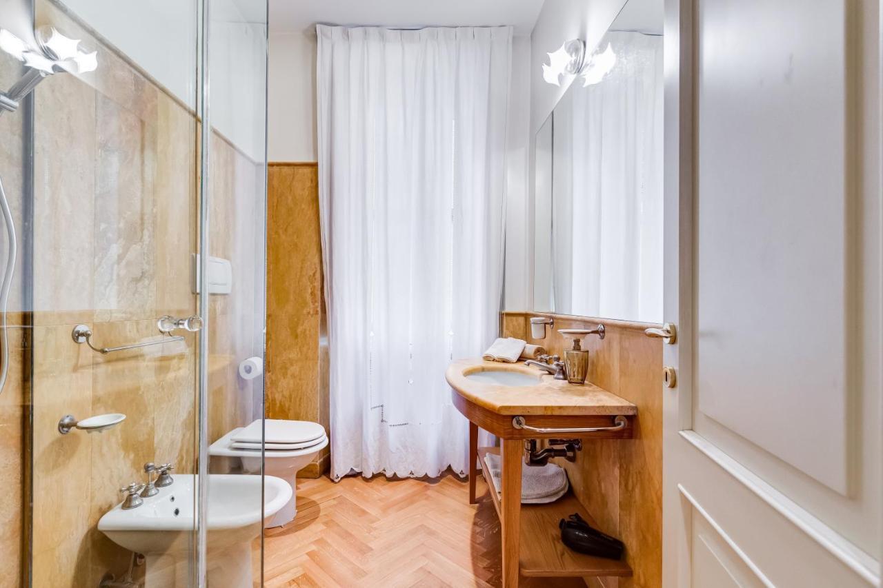Pantheon Exclusive House Apartment Rome Bagian luar foto