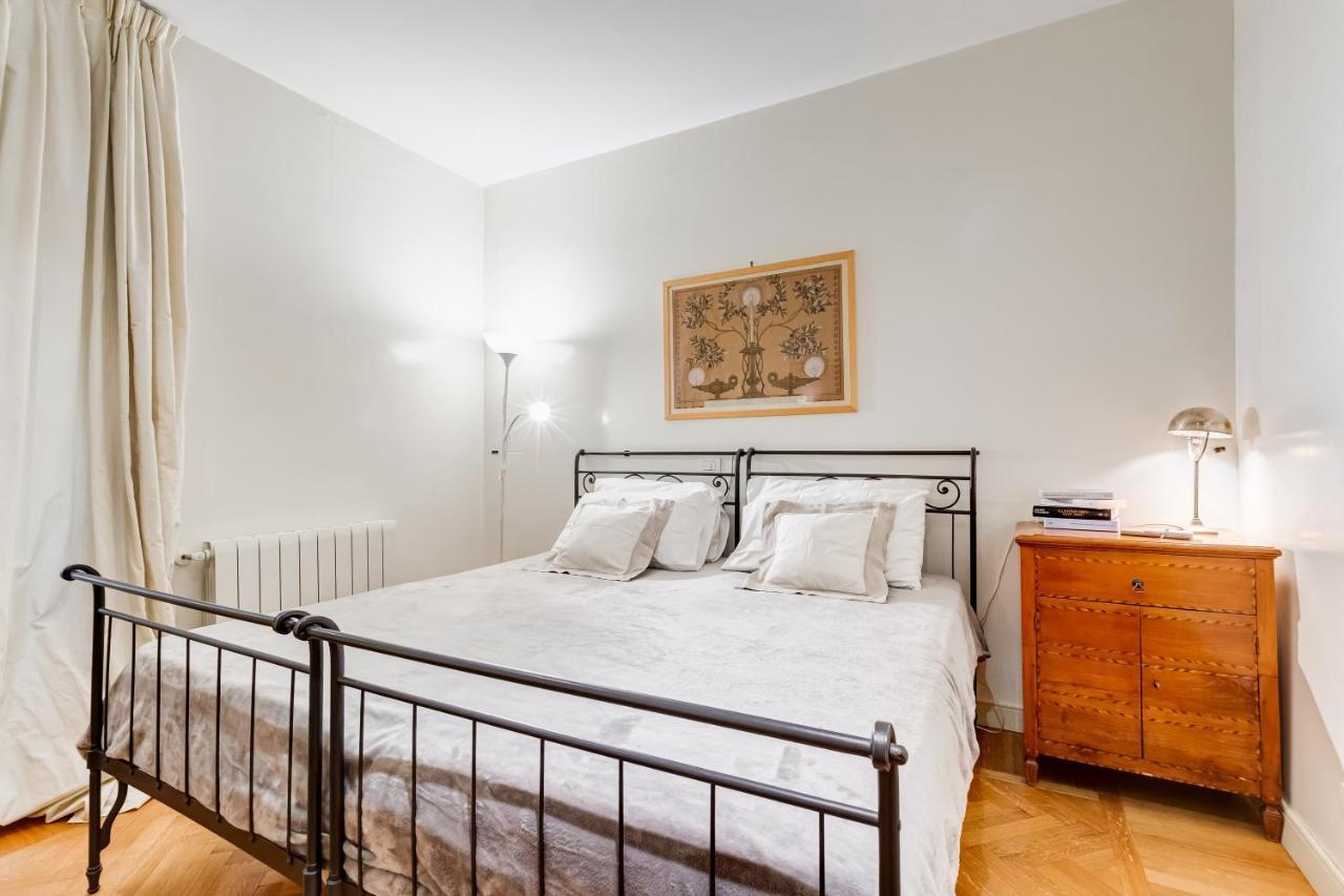 Pantheon Exclusive House Apartment Rome Bagian luar foto